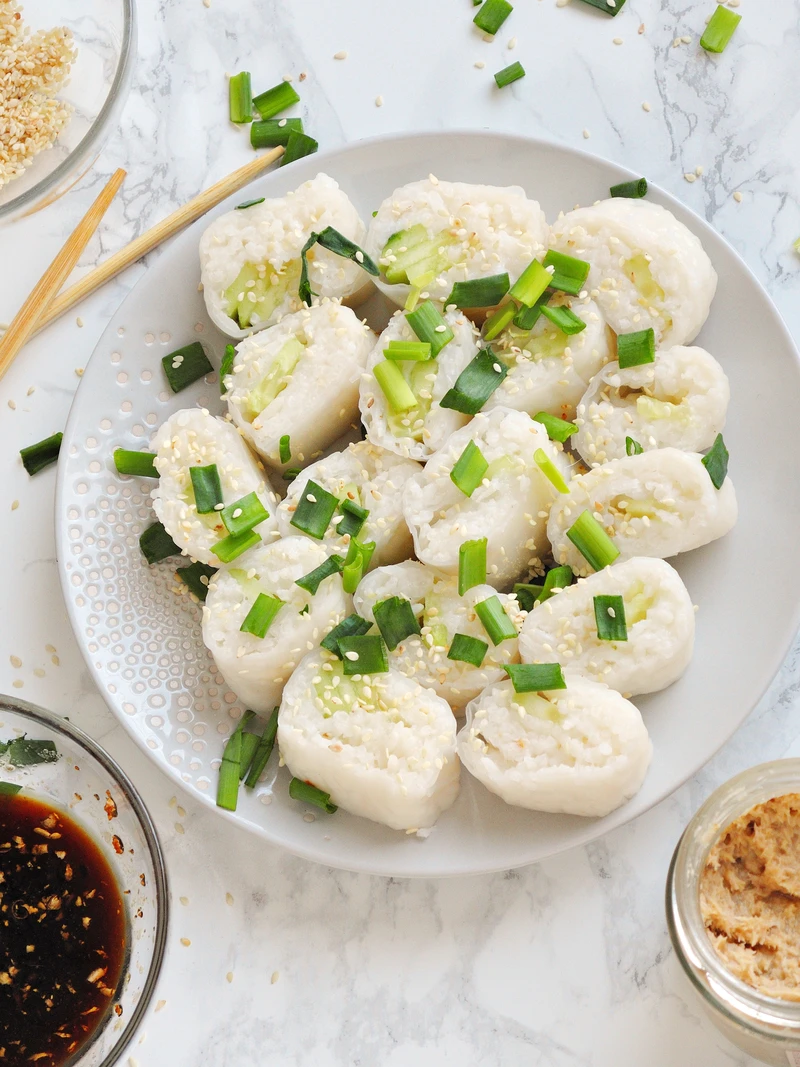 Spring rolls z ryżem w sosie teriyaki