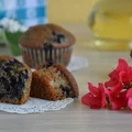 Muffinki razowe z jagodami