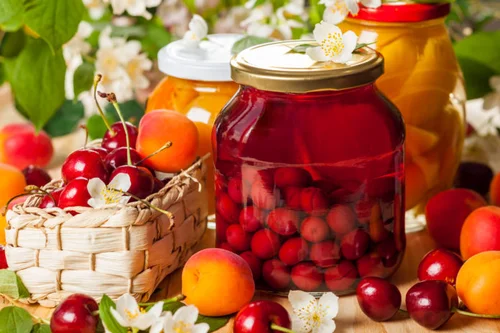 Kompot czereśniowy