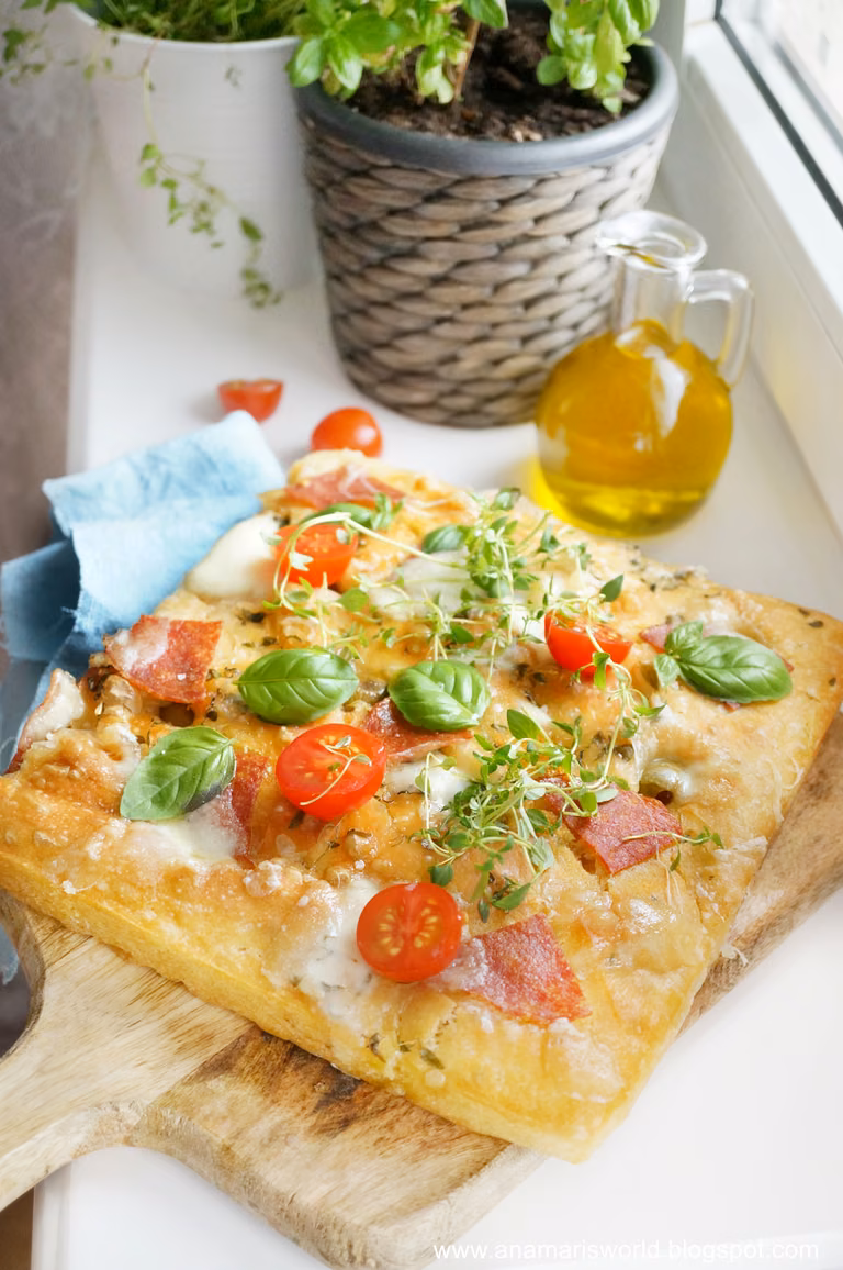 Focaccia alla pizza