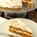 Ciasto Marchewkowe z Herbacianym Kremem Mascarpone