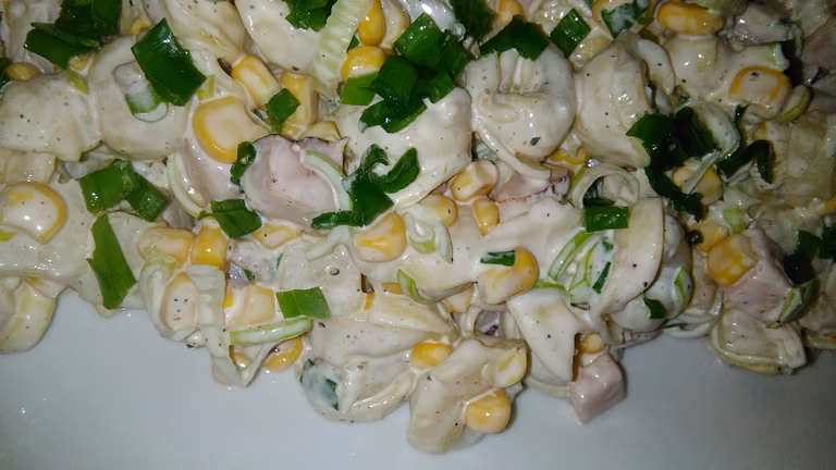 Sałatka z tortellini