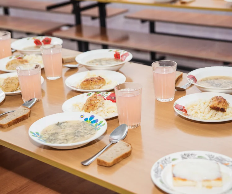 Zdjęcie Zaskakujące ceny obiadów w stołówce Sejmu! #1