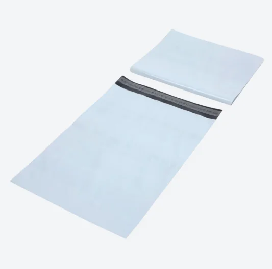 Zdjęcie Te torby wysyłkowe z Action za 8 zł to hit! Wodoodporne, z gotową taśmą - kto sprzedaje na Vinted, czy Olx musi je mieć #2