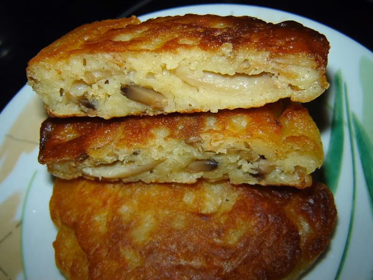 Placki owsiane z pieczarkami