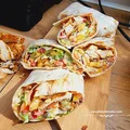 Tortille z chrupiacą kolorową sałatką