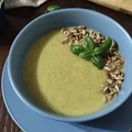 Zupa krem z brokułów.
