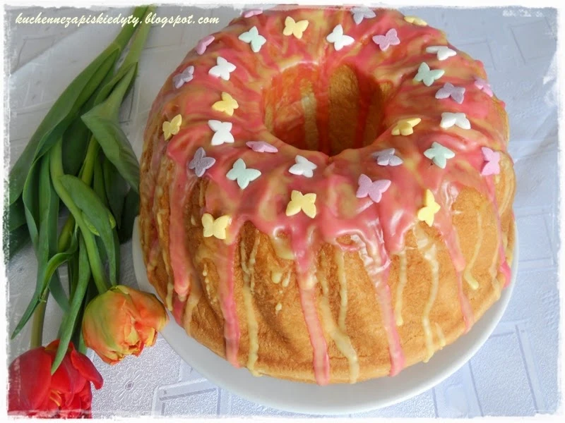 Zrolowana babka drożdżowa