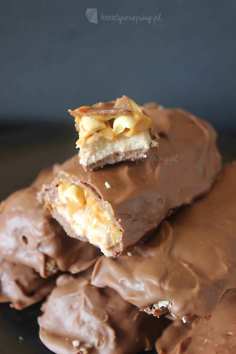 Domowy batonik Snickers