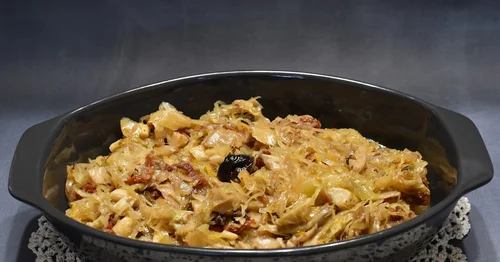 Bigos z boczniakami