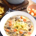 Zupa pieczarkowa z makaronem