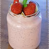 Truskawkowy jogurt z chia