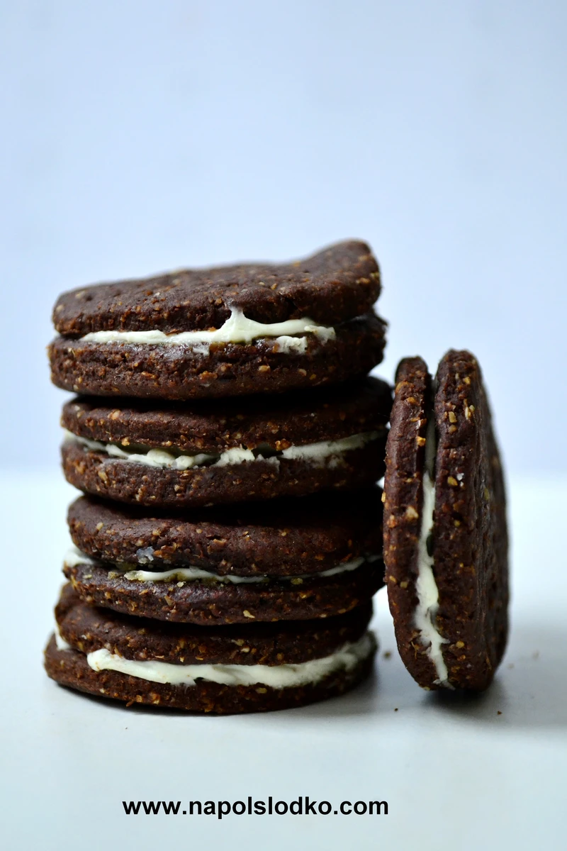 Domowe ciasteczka oreo bez cukru