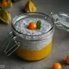 Kokosowy pudding chia z musem z mango