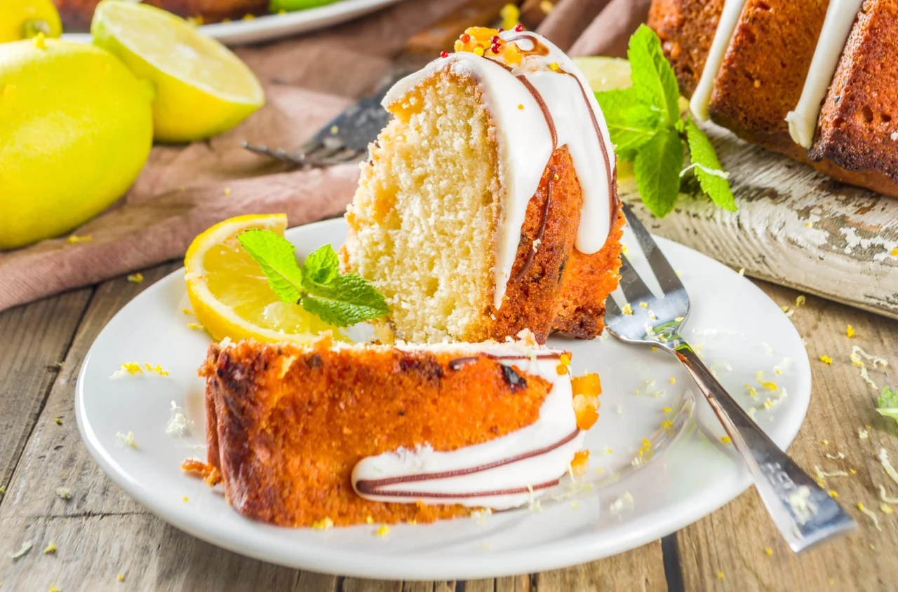 Babka cytrynowa na Wielkanoc - lekka i idealna do kawy!