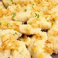 Szare kluski z cebulką