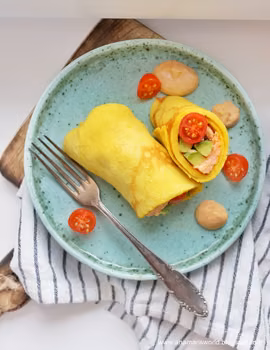 Żółte naleśniki do lunch boxa