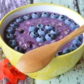 Owsianka z borówkami amerykańskimi