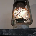 Piękna stara lampa naftowa