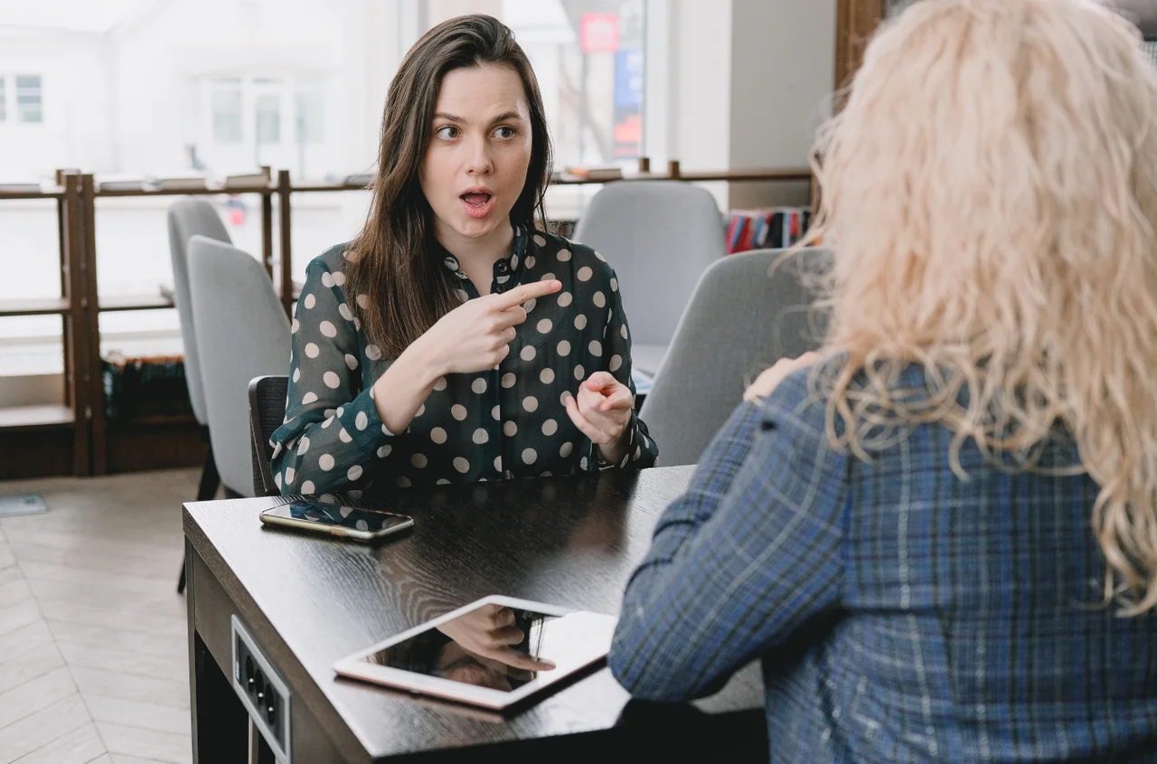 Dzień Odnawiania Znajomości: Czas na Odnowienie Relacji