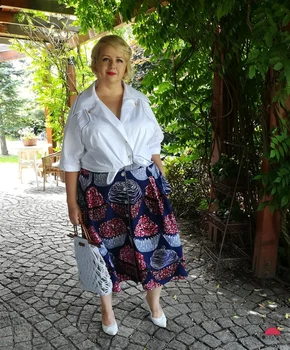 Spódnica i bluzka w stylu retro z lat 50 tych
