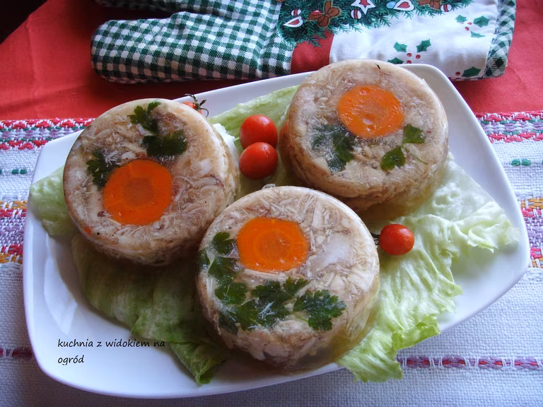 Galareta drobiowa z udek kurczaka. Szybka, smaczna, świąteczna :)