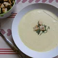 Zupa/krem z białych szparagów