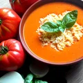 Zupa krem ze świeżych pomidorów z kuskusem i ziołami