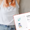 Ten hit z Rossmanna za 18 zł uratuje każdy T-shirt! Jedno psiknięcie i żółte plamy pod pachami nie mają szans