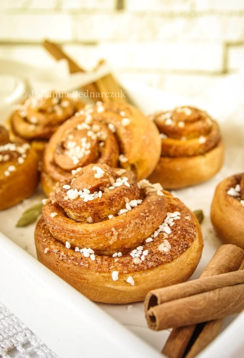 Bułeczki cynamonowe a'la kanelbullar