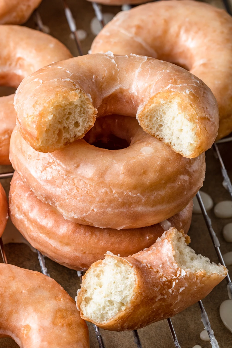 Puszyste donuty (6 składników)