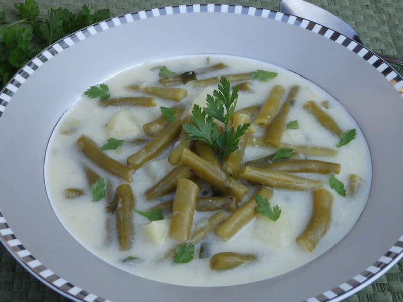 Zupa z fasolką szparagową