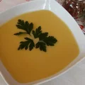 Zupa krem z cukinii. Smaczna, szybka, pożywna.