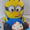 Torcik z minionkiem