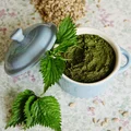 Pesto z pokrzywy i słonecznika