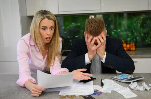 Mąż wziął kredyt za moimi plecami. Bank twierdzi, że odpowiadam połową.” — pisze Joanna [LIST]