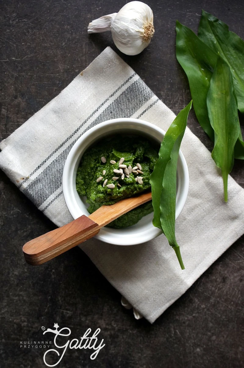 Pesto z czosnku  niedźwiedziego