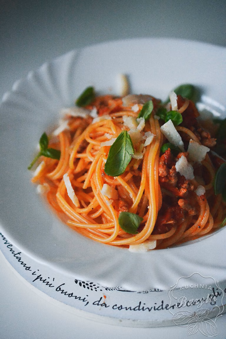 Łatwe  spaghetti bolognese