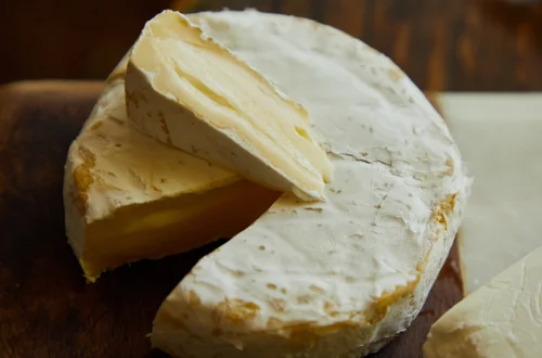 Dzień Sera Camembert: Świętowanie Francuskiego Dziedzictwa Kulinar