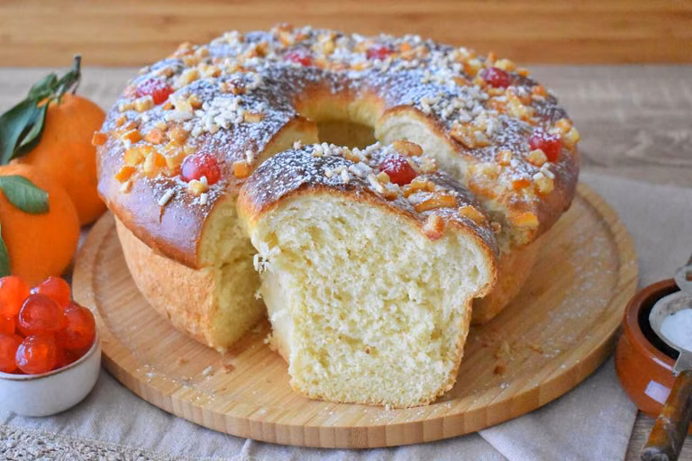 Włoska babka drożdżowa na Św. Trzech Króli z Ligurii