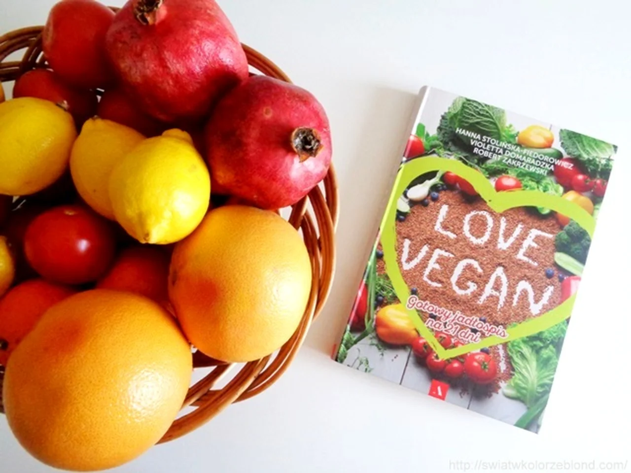 " Love Vegan. Gotowy jadłospis na 21 dni" - recenzja