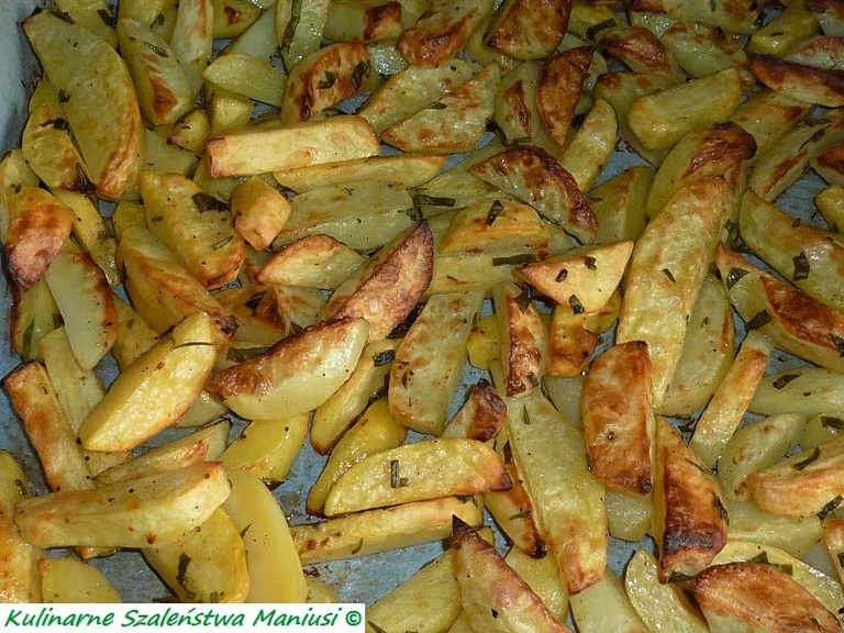 Pieczone ziemniaczki z surówką