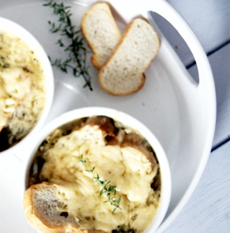 Francuska zupa cebulowa