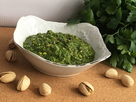 Pesto z pietruszki