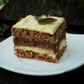 Ciasto chałwowo-czekoladowe