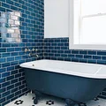 Łazienka w niebieskim tonie
