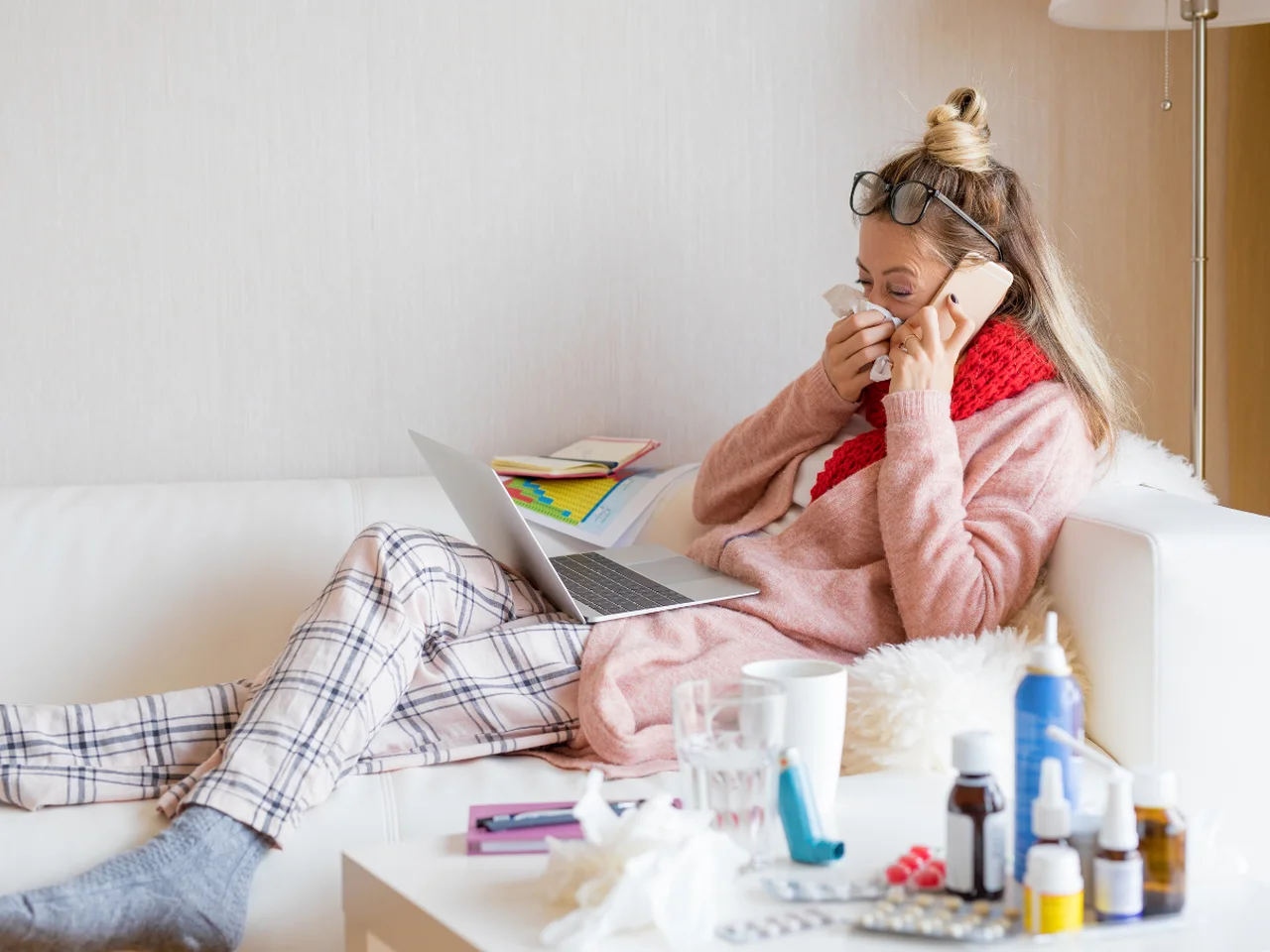 Jak leczyć przeziębienie w domu? 8 skutecznych sposobów.