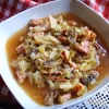 Bigos z młodej kapusty. Smaczne, szybkie wiosenne danie.