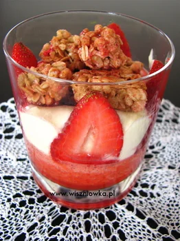Tiramisu truskawkowe