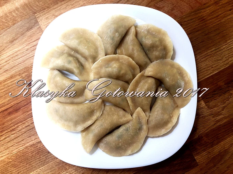 Pierogi z mięsem z rosołu